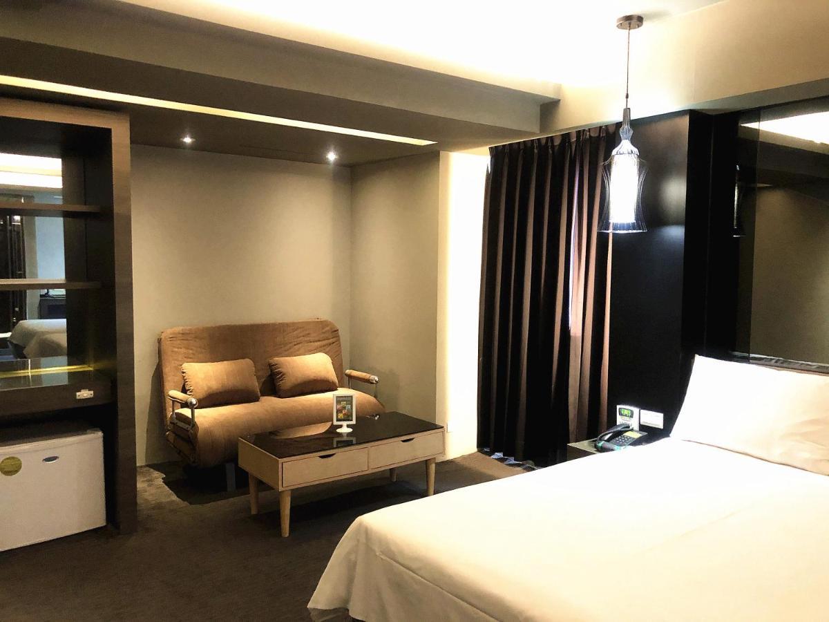 Kiwi Express Hotel - Jiuru Rd Kaohsiung Dış mekan fotoğraf